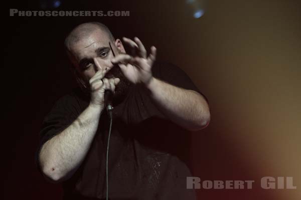 B DOLAN - 2010-09-26 - PARIS - La Machine (du Moulin Rouge) - 